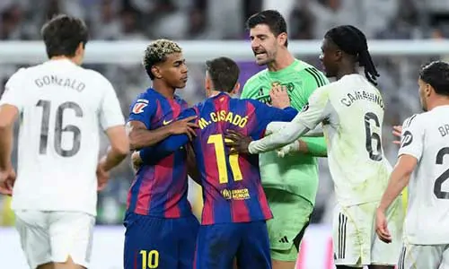 كورتوا يتحدث عن مواجهة الكلاسيكو مع لامين يامال لاعب برشلونة